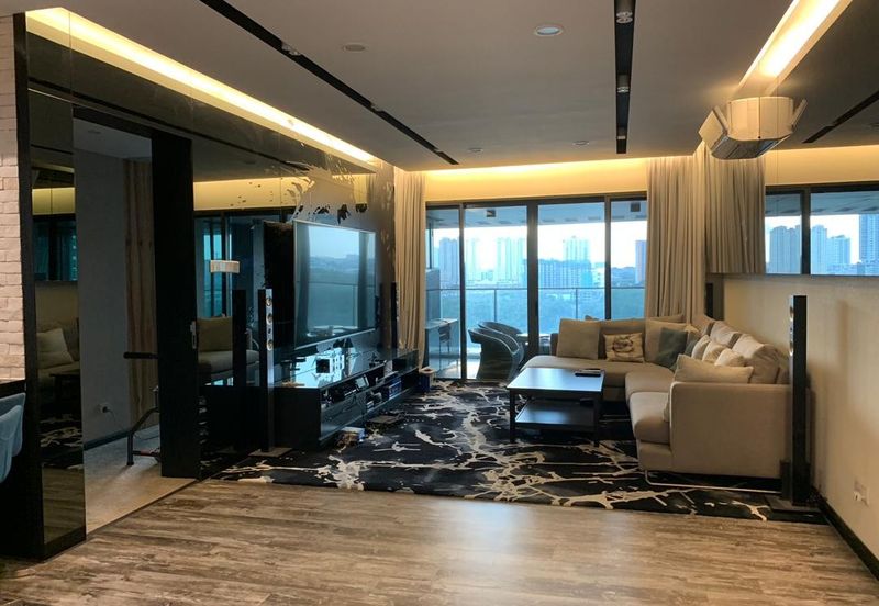 A'marine Lakeside Condominium