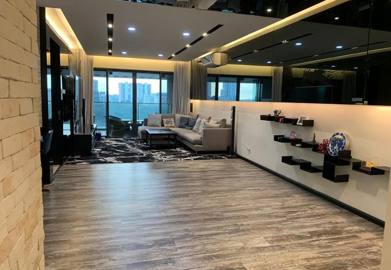 A'marine Lakeside Condominium