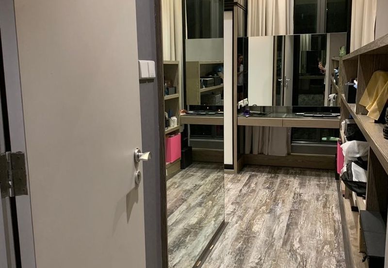 A'marine Lakeside Condominium