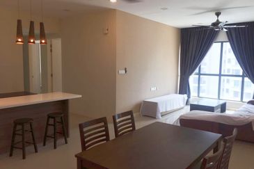 A'marine Lakeside Condominium