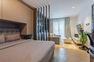 Yolo Signature Suites