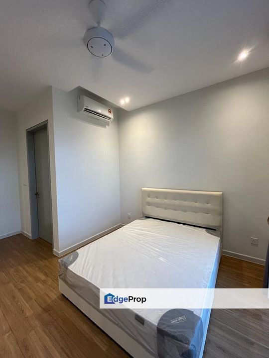 Facing Lake View Rarely Find, Selangor, Subang Jaya