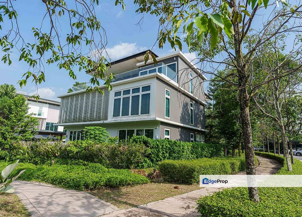 Well Maintained Bungalow The Glades Putra Heights, Selangor, Putra Heights
