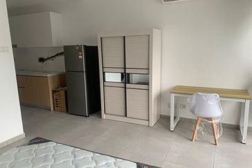 Yolo Signature Suites