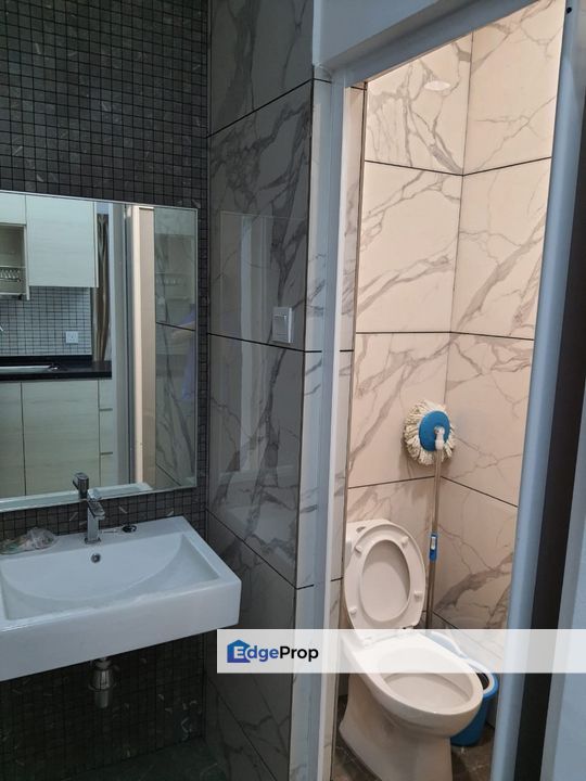 Freehold 2Rooms 1+1 Bath The Grand SS13 Subang, Selangor, Subang Jaya