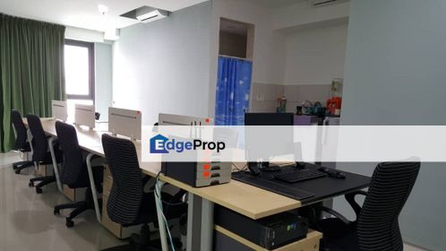 Good buy Big unit near lift Connected to BRT Station, Selangor, Bandar Sunway