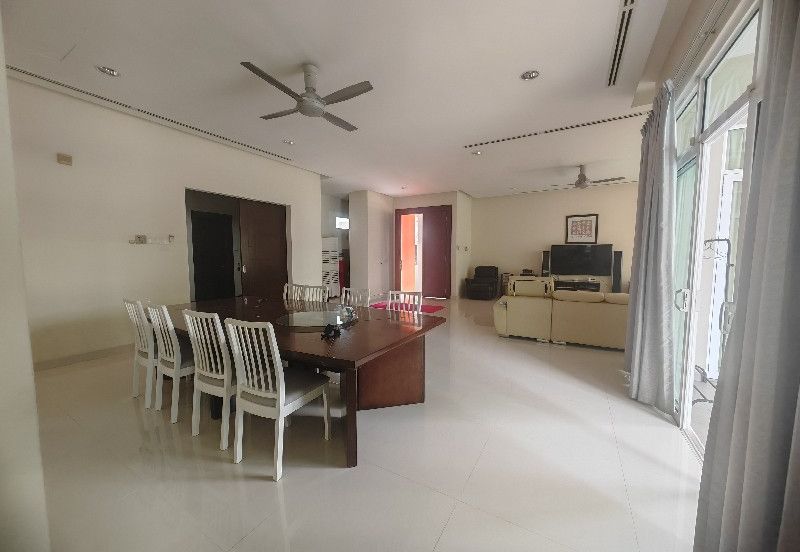 Corner Bungalow with 20 feet land