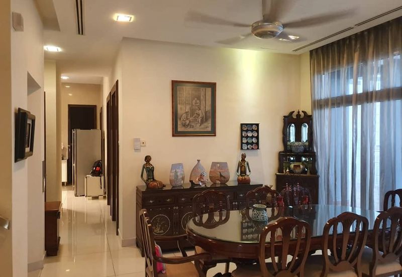 USJ Heights Zero Lot Bungalow Indigo