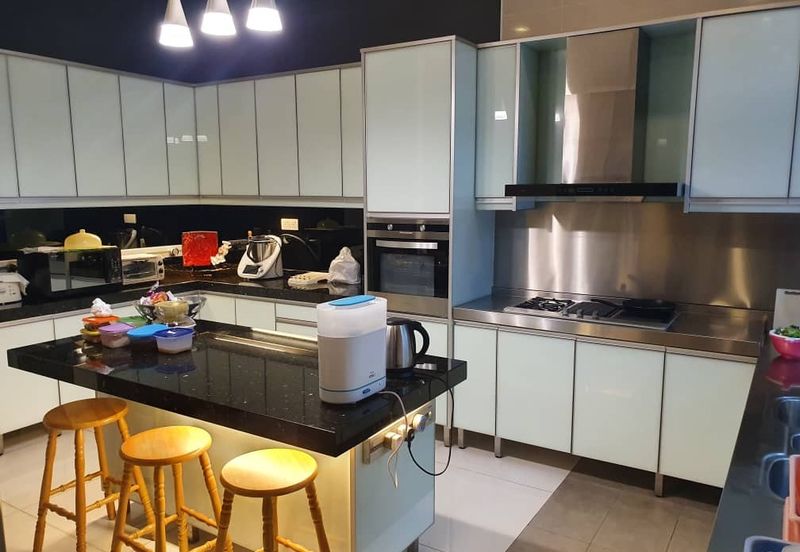 USJ Heights Zero Lot Bungalow Indigo