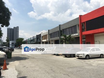 Good location high exposure near by Sunway University, Selangor, Subang Jaya