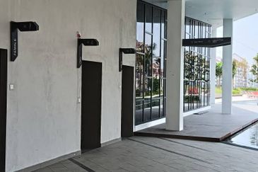 Yolo Signature Suites