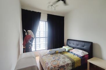 A'marine Lakeside Condominium