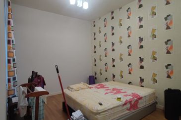 A'marine Lakeside Condominium