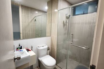 A'marine Lakeside Condominium