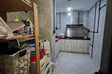 A'marine Lakeside Condominium