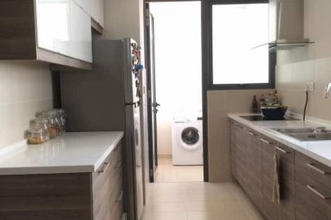 A'marine Lakeside Condominium