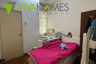 Well maintained Prime Location Bandar Puteri 12