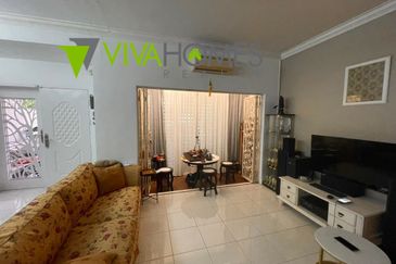 Well maintained Prime Location Bandar Puteri 12