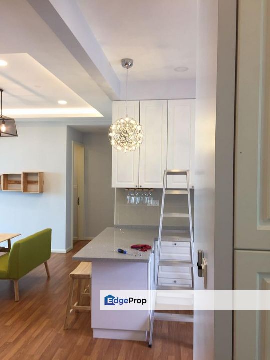 Good deal Facing Lake view Lacosta Bandar Sunway, Selangor, Bandar Sunway