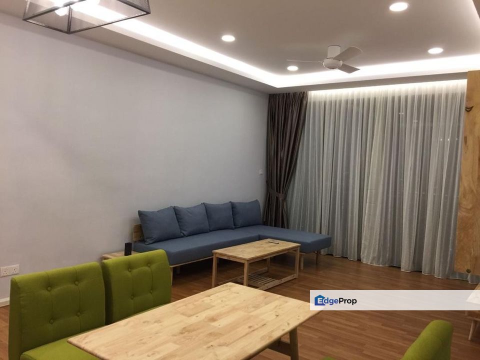 Good deal Facing Lake view Lacosta Bandar Sunway, Selangor, Bandar Sunway