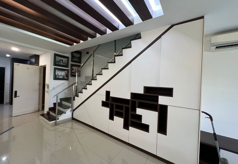 A'marine Lakeside Condominium