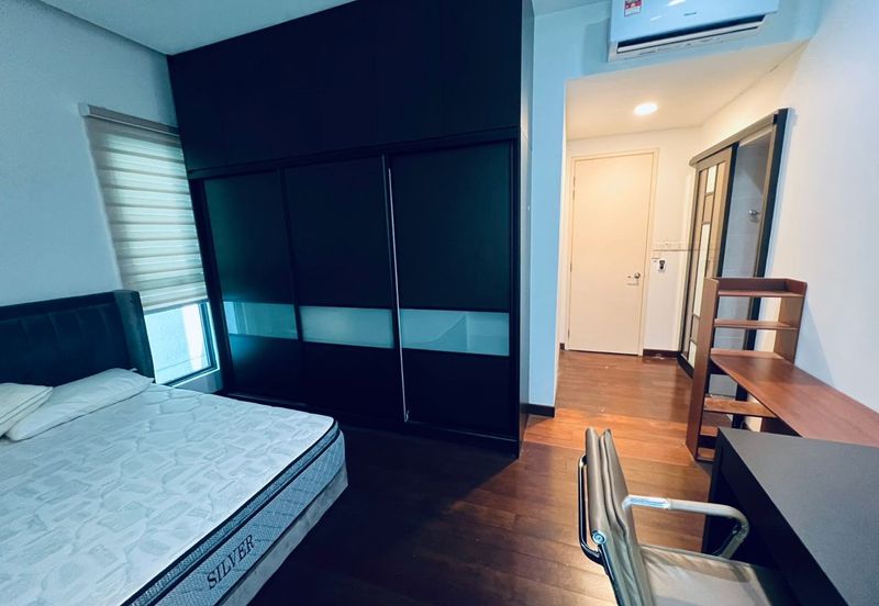 A'marine Lakeside Condominium