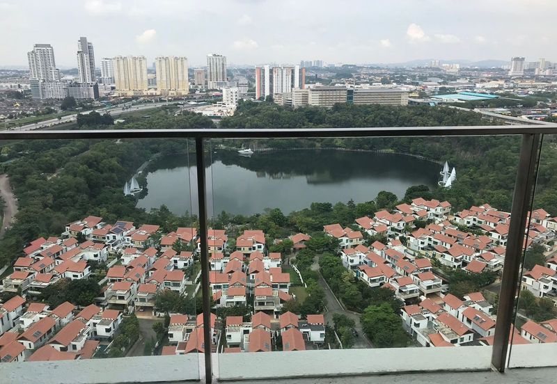 A'marine Lakeside Condominium