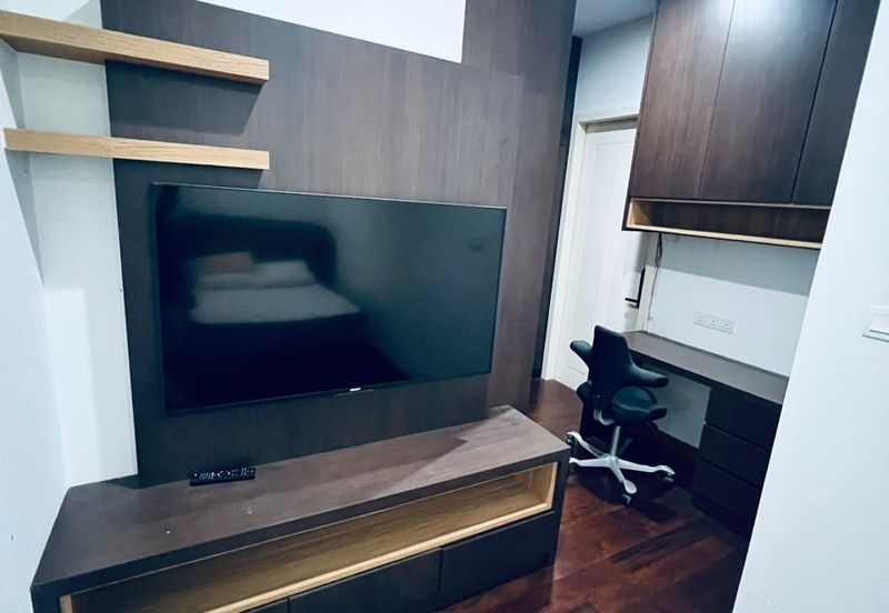 A'marine Lakeside Condominium