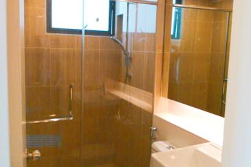 A'marine Lakeside Condominium