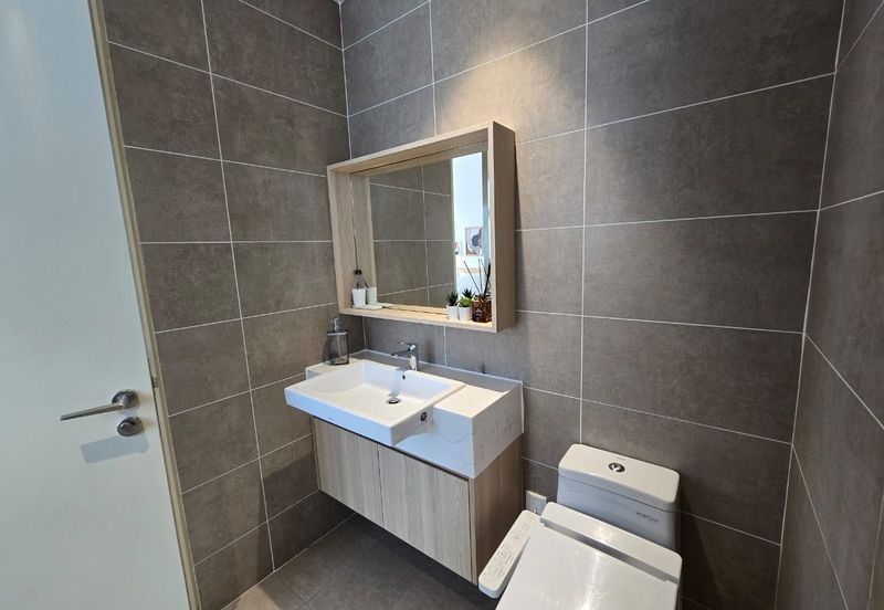 Lucentia Residences @ BBCC