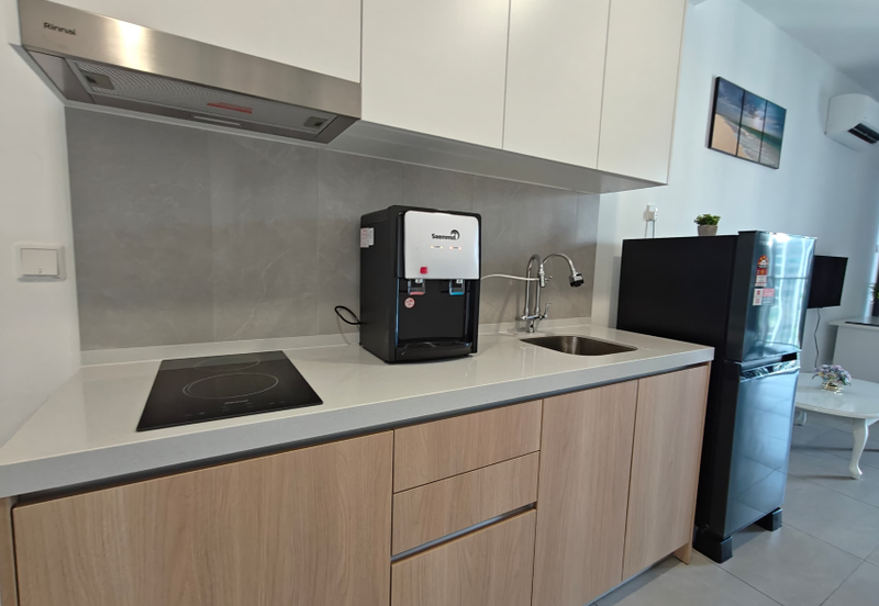 Yolo Signature Suites