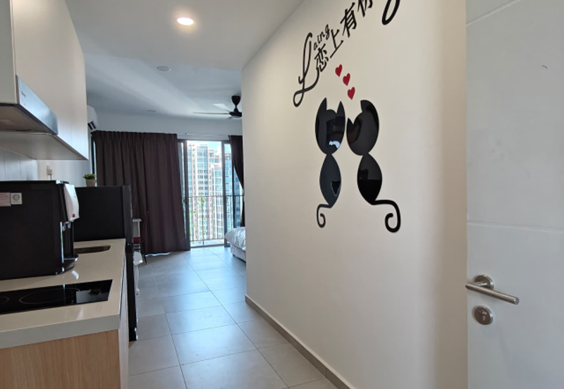 Yolo Signature Suites