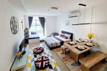 Yolo Signature Suites