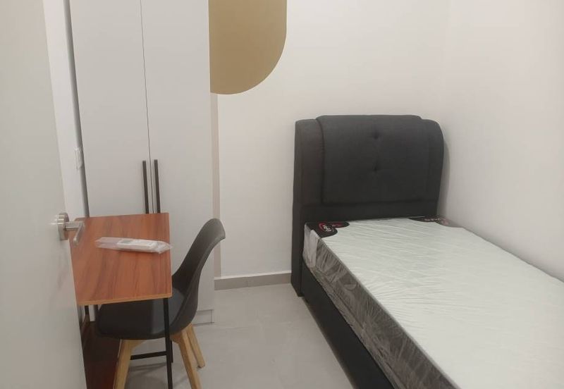 Yolo Signature Suites