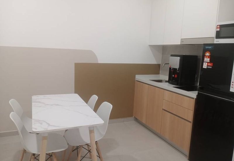 Yolo Signature Suites