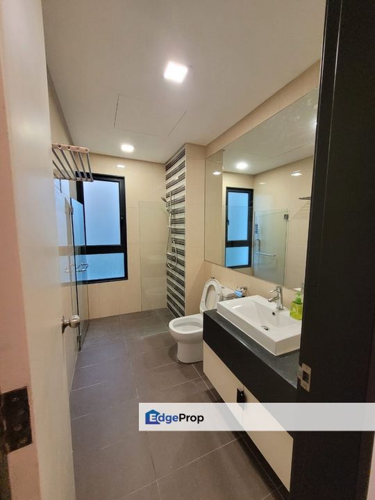 Lacosta, Sunway South Quay 3R3B, Selangor, Bandar Sunway