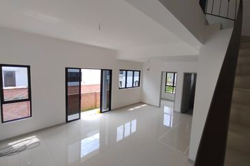 Bromelia Bukit Puchong