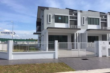 Glomac Lakeside Residences