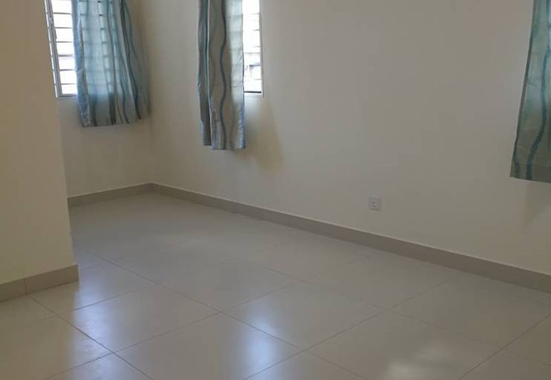 Glomac Lakeside Residences