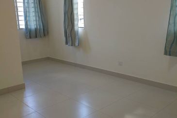 Glomac Lakeside Residences