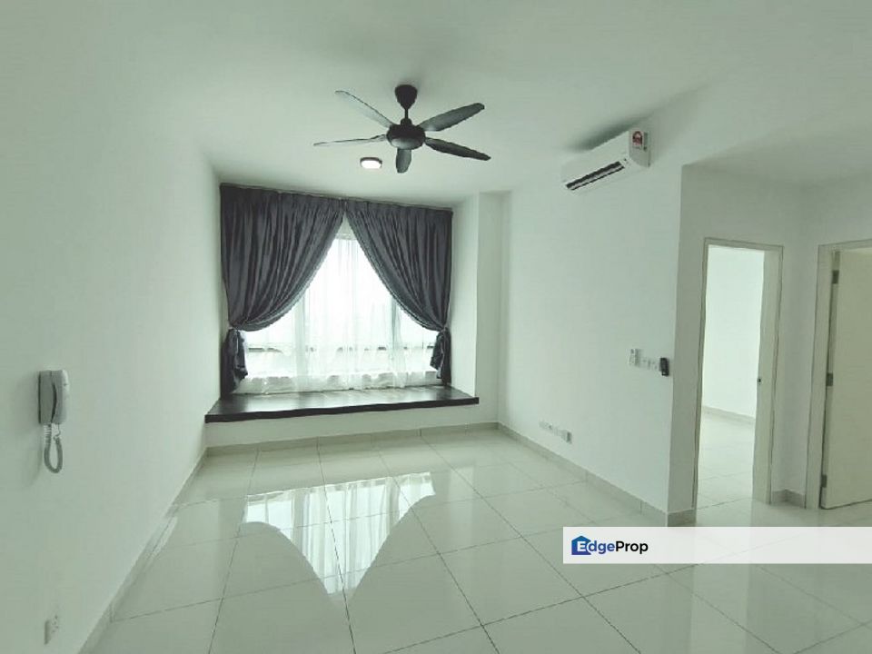 Good buy Nice Unit with Built in Greenfield Bandar Sunway, Selangor, Bandar Sunway