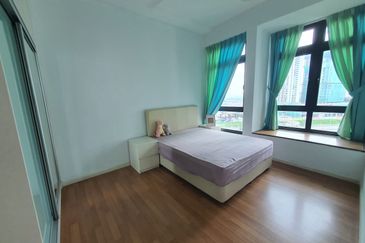 LaCosta, Sunway South Quay