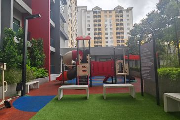 D7 Lagoon Perdana (D'Seven)