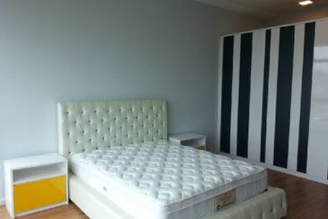 LaCosta, Sunway South Quay