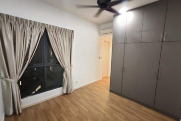 A'marine Lakeside Condominium