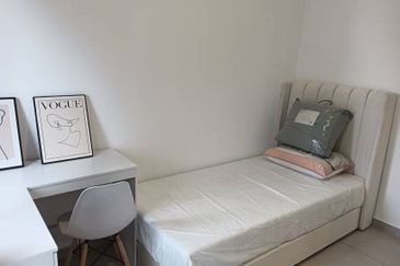 Yolo Signature Suites