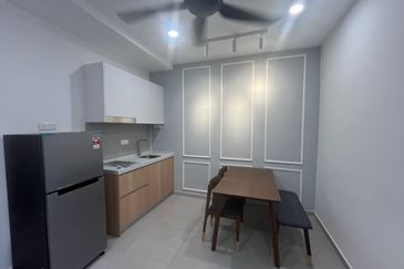 Yolo Signature Suites