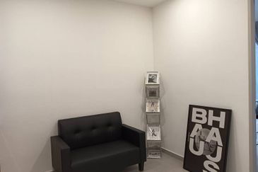 Yolo Signature Suites