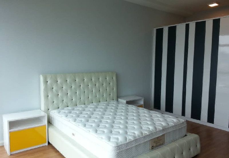 LaCosta, Sunway South Quay