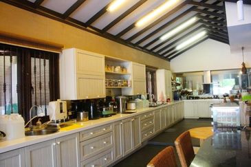 Seksyen 2, Shah Alam